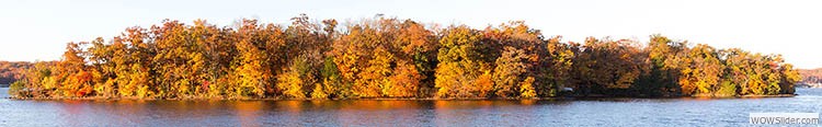 Hawk_Island_Fall_Colors